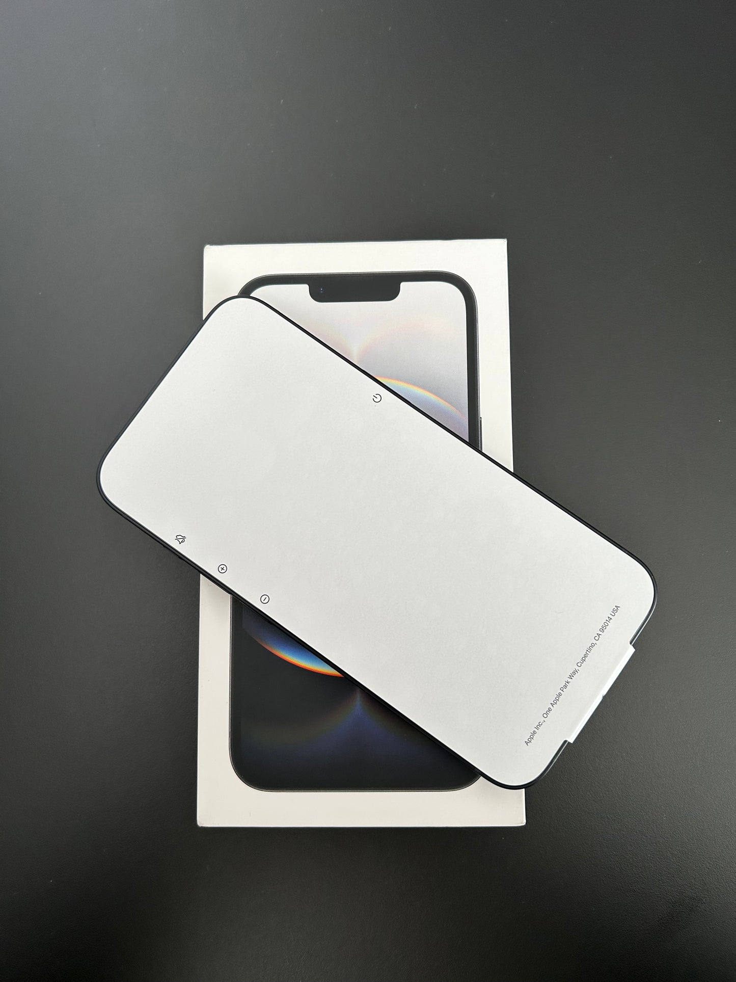 Apple iPhone 16e 128GB schwarz - Kundenretoure