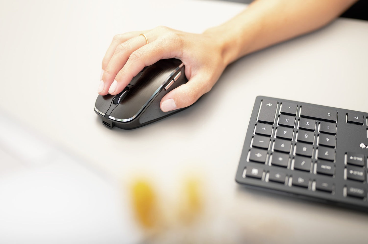 Cherry DW 9500 SLIM - Kabellos - RF Wireless + Bluetooth - Scherenschalter - QWERTZ - Schwarz - Grau - Maus enthalten - Tastatur