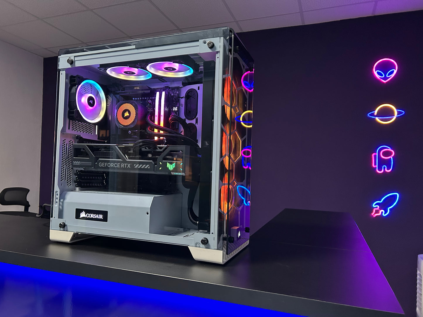 Gaming PC - RTX 5090 - AMD Ryzen 9 9950X3D - 96GB DDR5 - 4TB