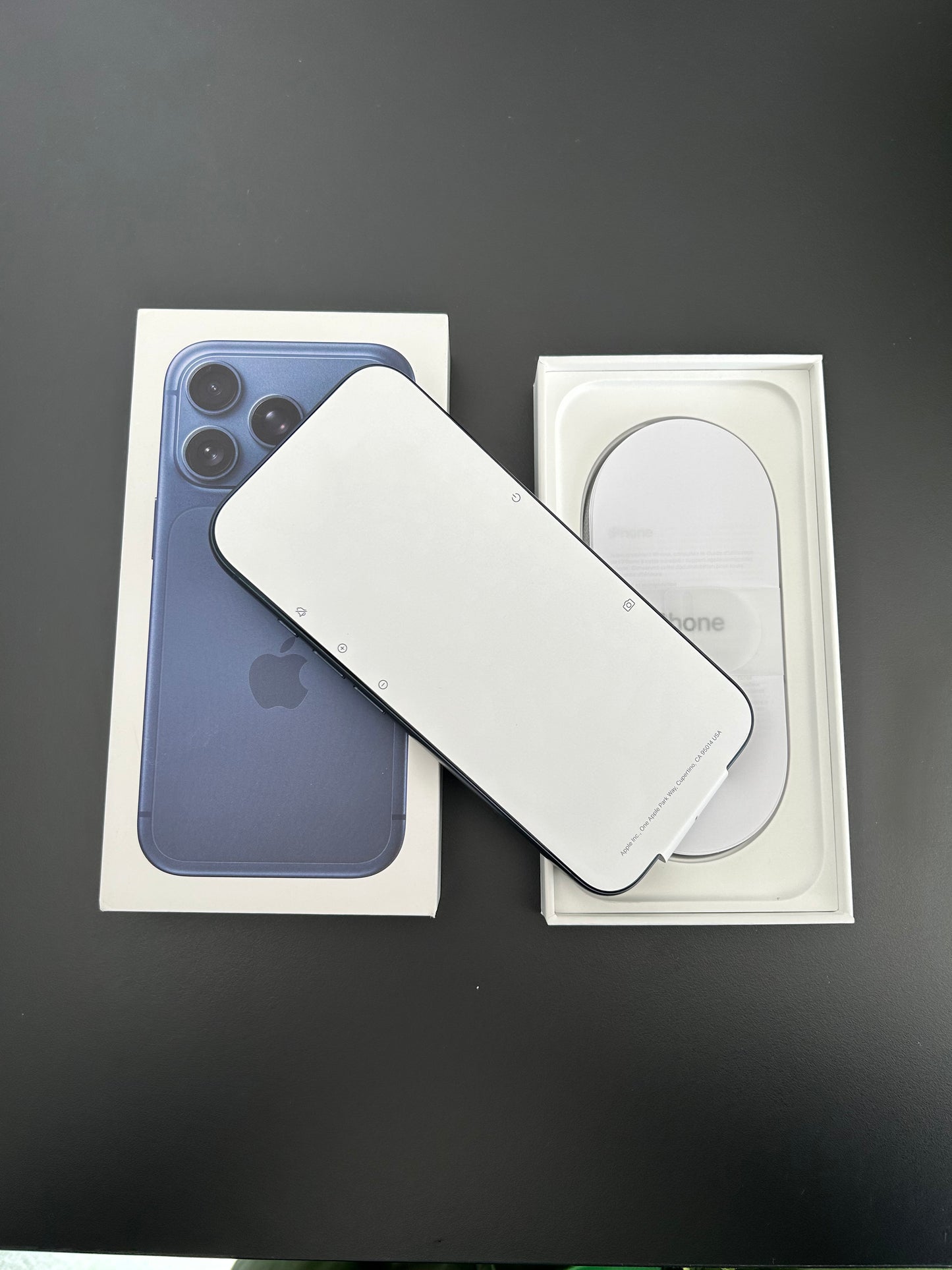 Apple iPhone 17 Pro 512GB tiefblau - Kundenretoure