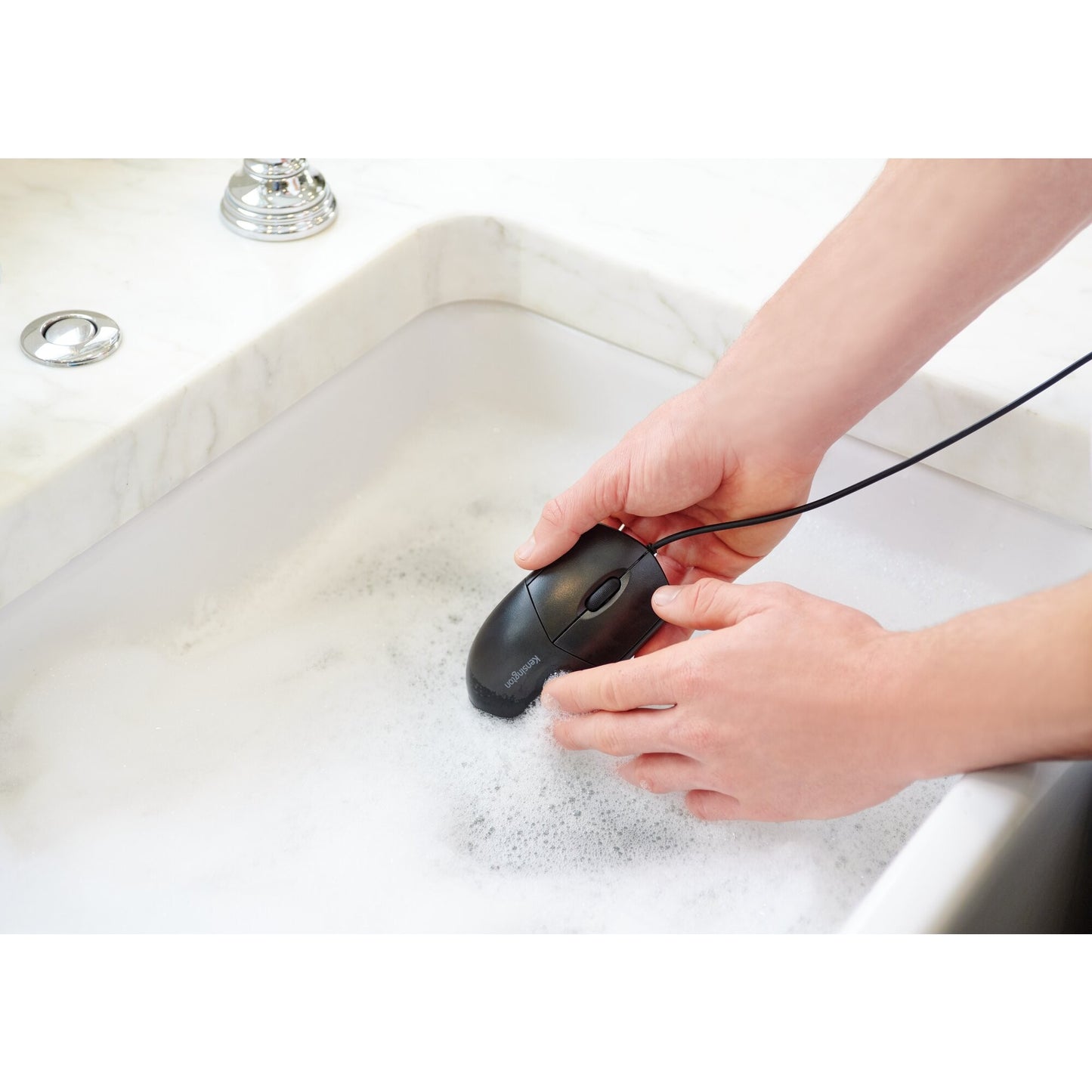 Kensington Pro Fit Abwaschbare Maus - Beidhändig - Optisch - USB - 1600 DPI - Schwarz - Maus