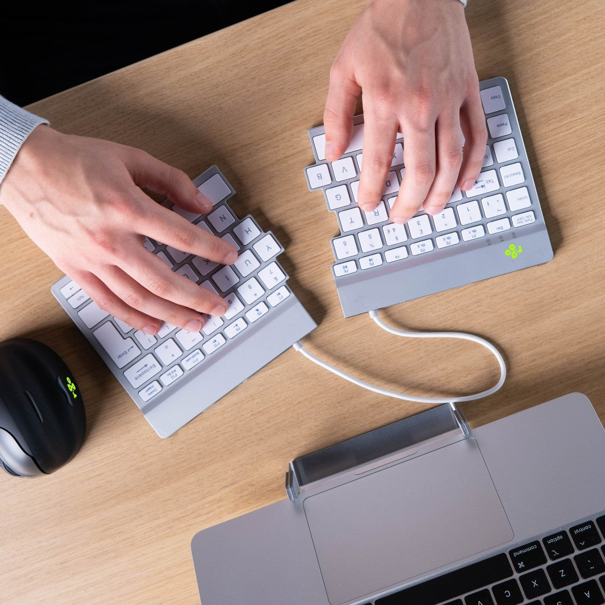 R - Go Ergonomische Tastatur R - Go Split Break mit Pausensoftware - ergonomische geteilte Tastatur - QWERTY (US) - kabellos - weiß - Kabellos - Bluetooth - Scherenschalter - QWERTY - Weiß - Tastatur