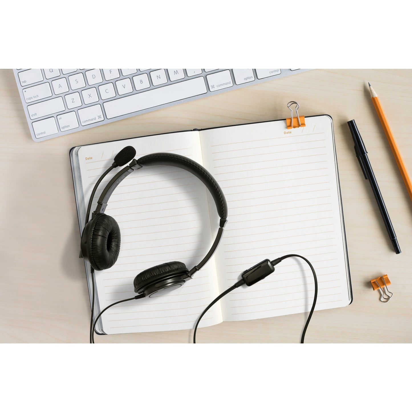 Kensington Classic 3.5mm Headset mit Mikrofon und Lautstärkeregler - Kabelgebunden - Schwarz - Kopfhörer
