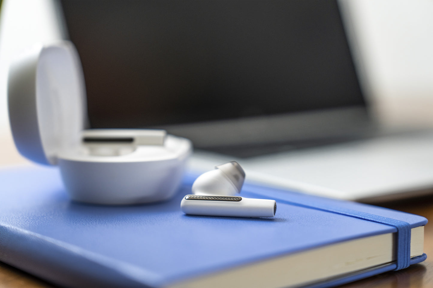 Poly Voyager Free 60/60+ White Earbuds 2 Pieces - Kopfhörer