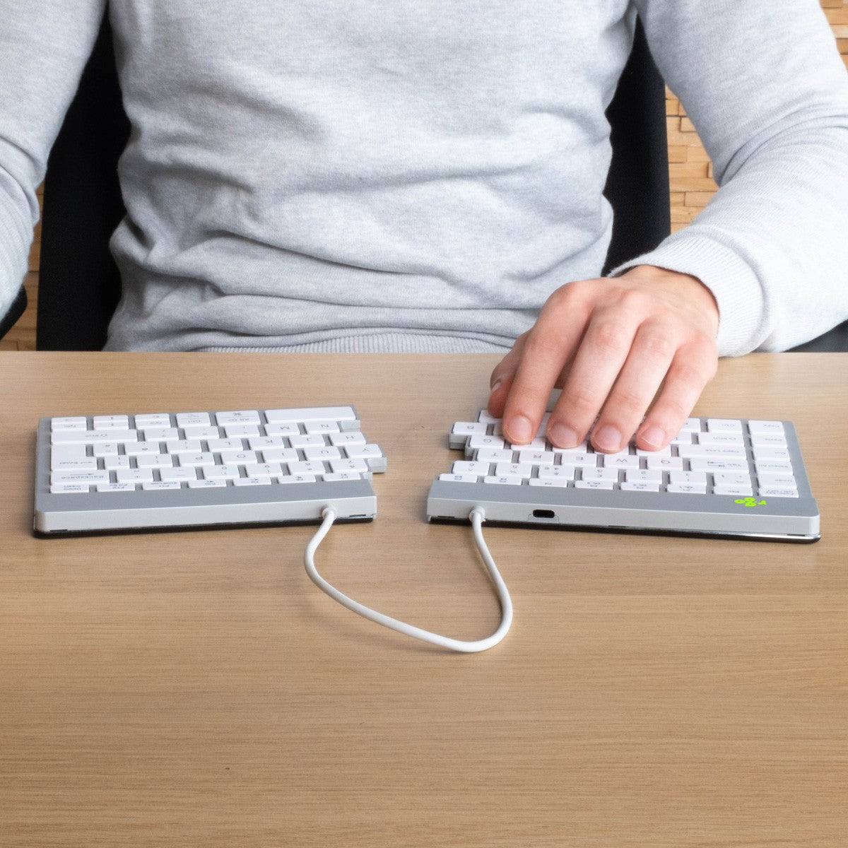 R - Go Ergonomische Tastatur R - Go Split Break mit Pausensoftware - ergonomische geteilte Tastatur - QWERTY (US) - kabellos - weiß - Kabellos - Bluetooth - Scherenschalter - QWERTY - Weiß - Tastatur