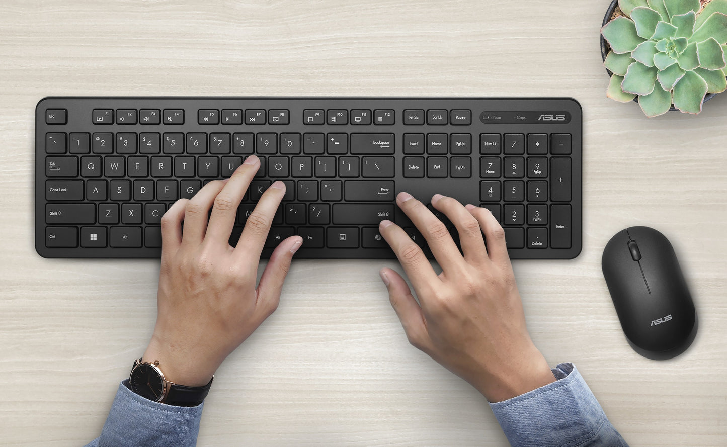 ASUS Cw100 Tastatur - und Maus Set Wireless Schwarz - Tastatur