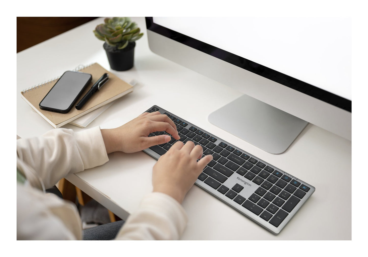 Kensington KB535 EQ Rechargeable Multi - Device Keybo - QWERTY - Tastatur