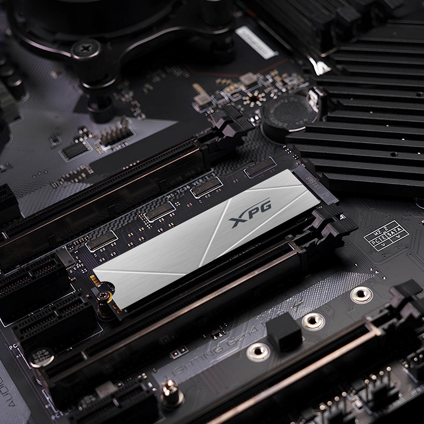 ADATA XPG GAMMIX S60 - 1 TB - intern - M.2 2280 - PCIe 4.0 x4 (NVMe) - SSD