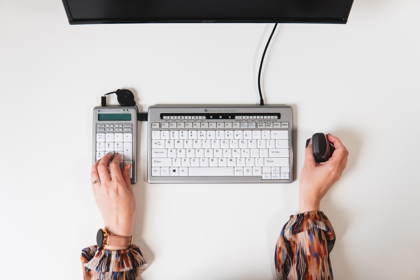 Bakker S - board 840 Numeric Keyboard - USB - PC - 1,2 m - Hellgrau - Weiß - Tastatur