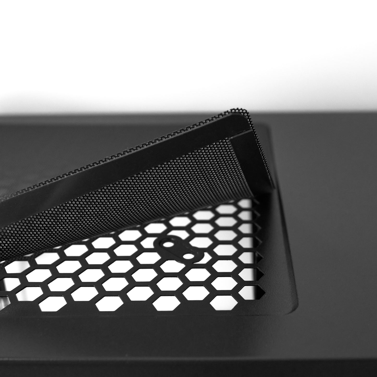Chieftec CI - 02B - OP - Cube - PC - Schwarz - micro ATX - Mini - ITX - SPCC - Heimbüro - Cube-Gehäuse